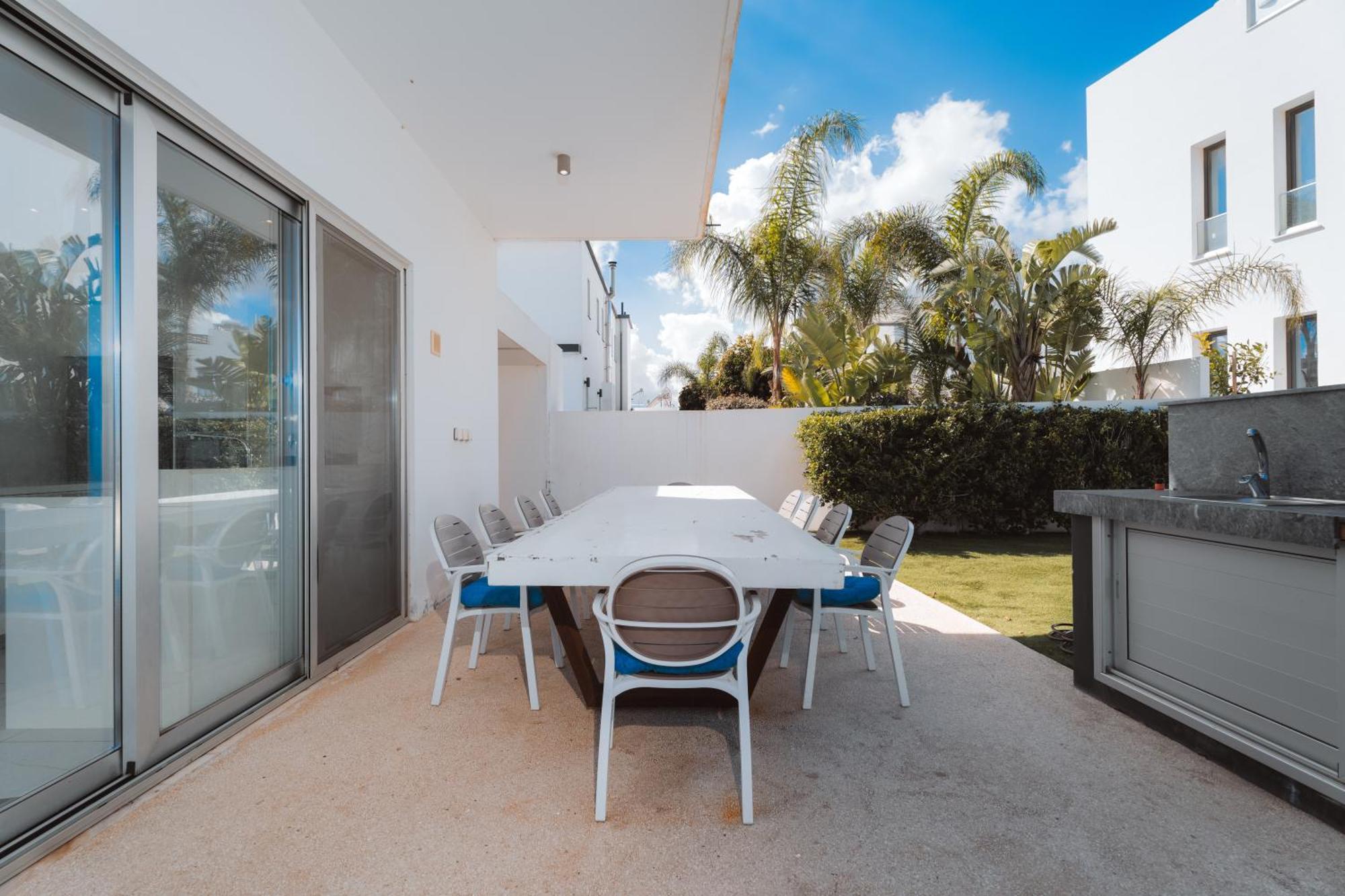 Seaside Luxury Villa Paralimni Exterior foto